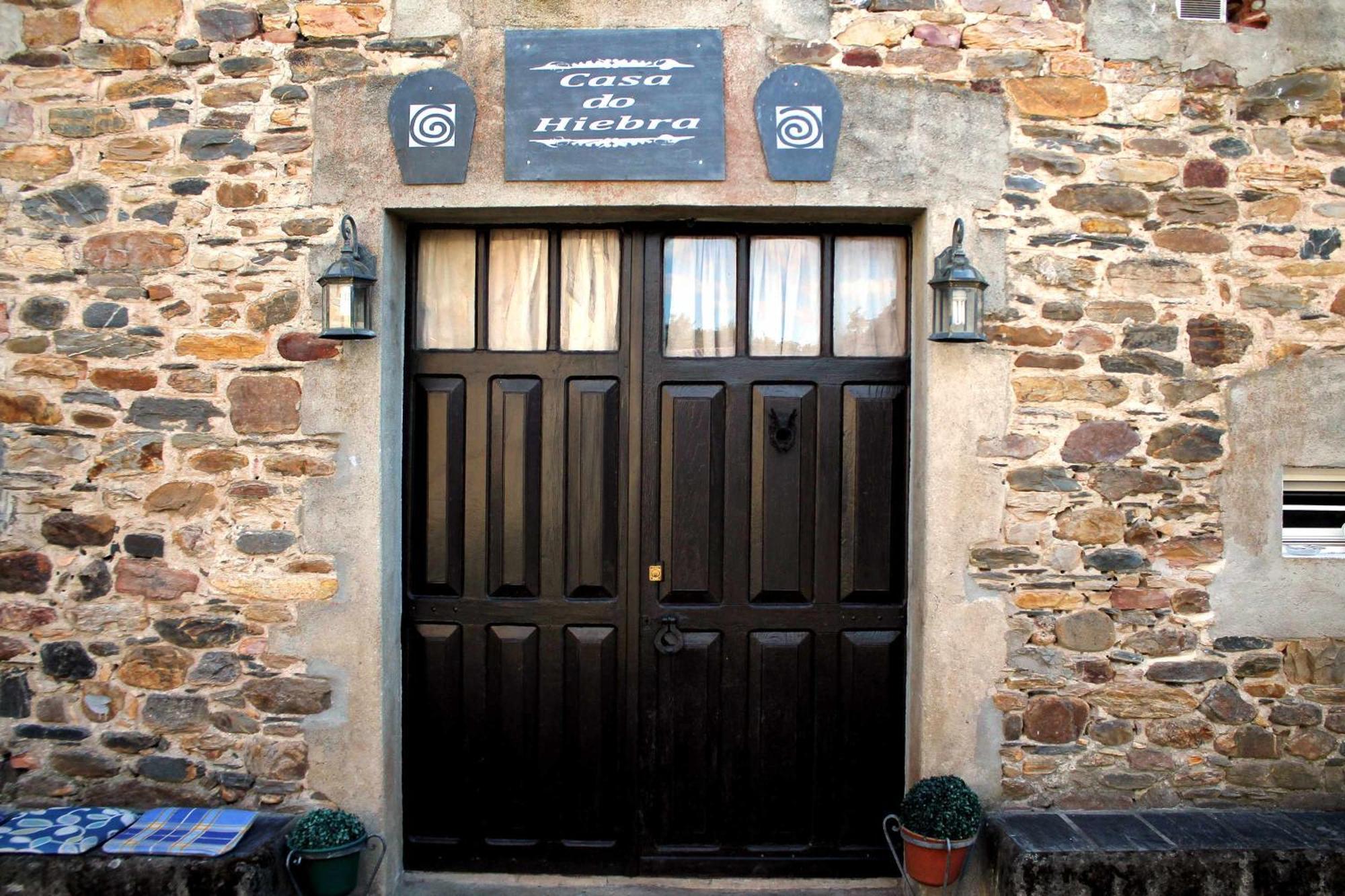 Casa Do Hiebra Alojamiento Rural Ribeira Sacra Castroncelos エクステリア 写真